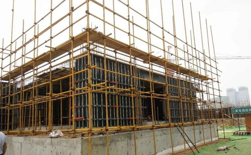 建筑工地新型模板加固體系的優勢及與鋼結構工程設計的關系